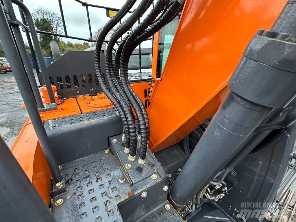 Doosan DX 140 LCR 履带挖掘机