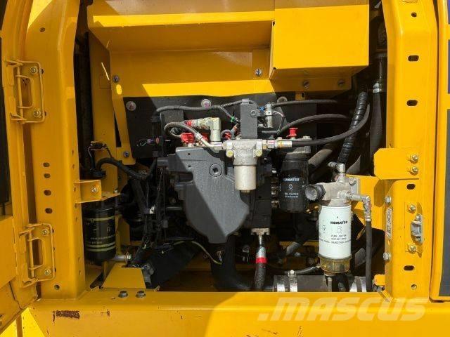 Komatsu PC 210 LC-11 履带挖掘机