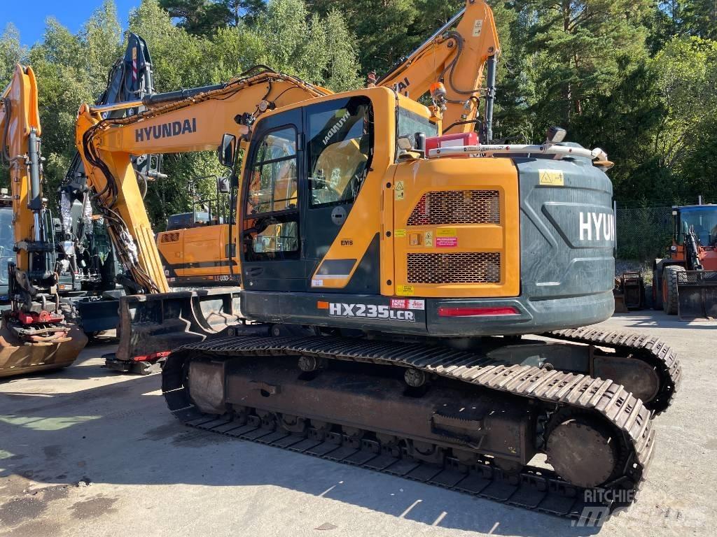 Hyundai HX235 履带挖掘机