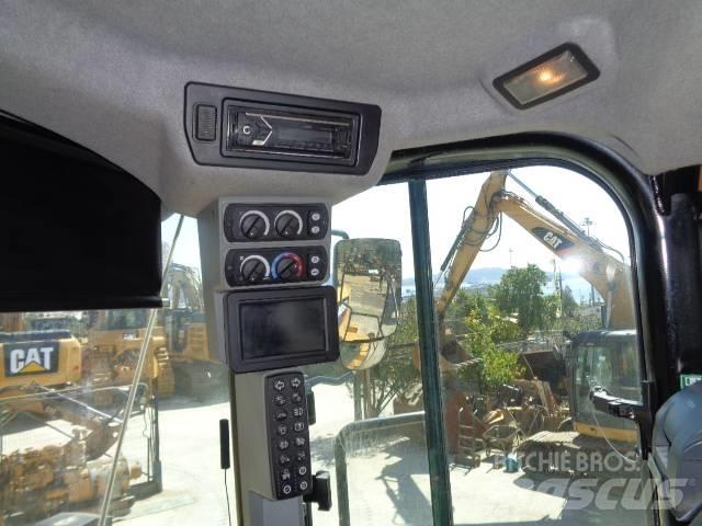CAT 980M 轮式装载机