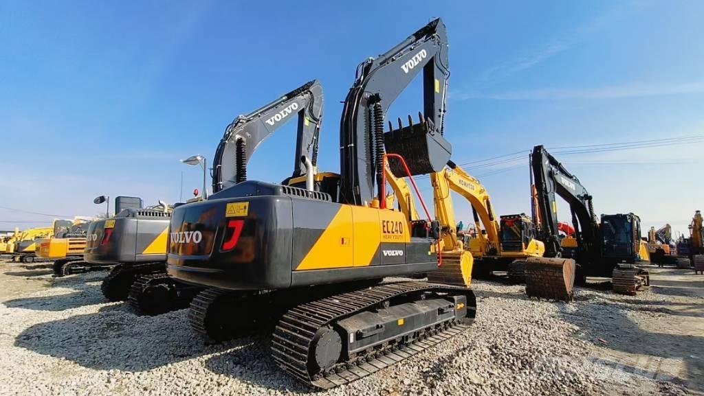 Volvo EC 240 履带挖掘机