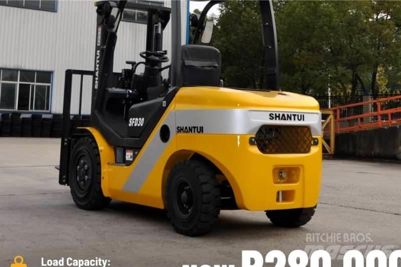 Shantui SFD30 其他叉车