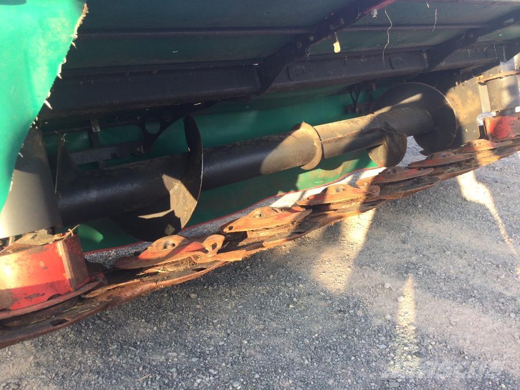 Kverneland 2832 FS 割草机