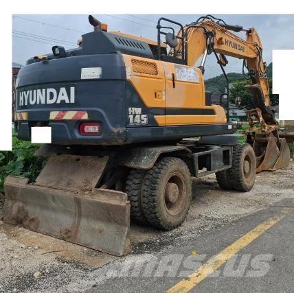 Hyundai HW 145 轮式挖掘机