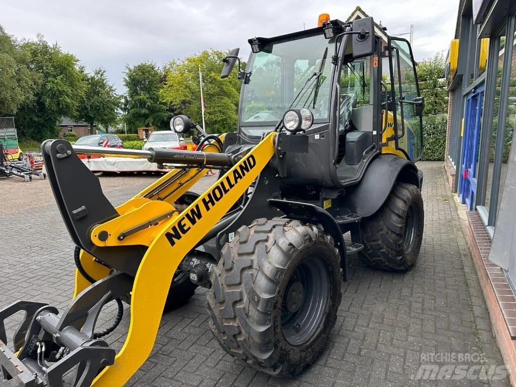 New Holland W 80 C 多功能装载机