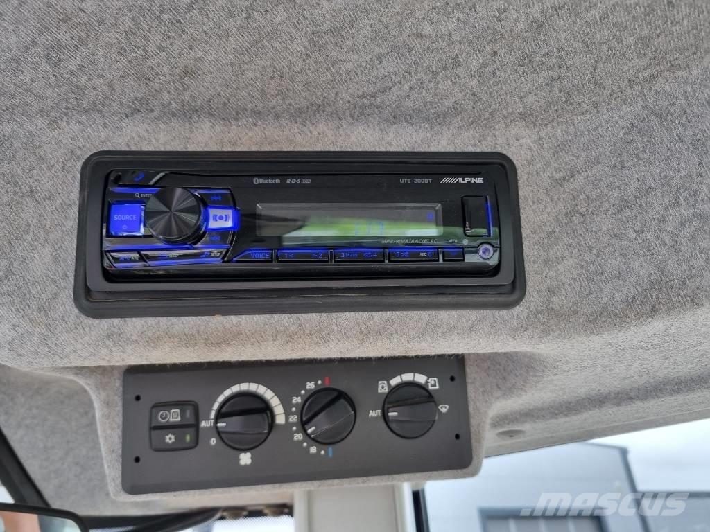 Volvo L 90 F 轮式装载机