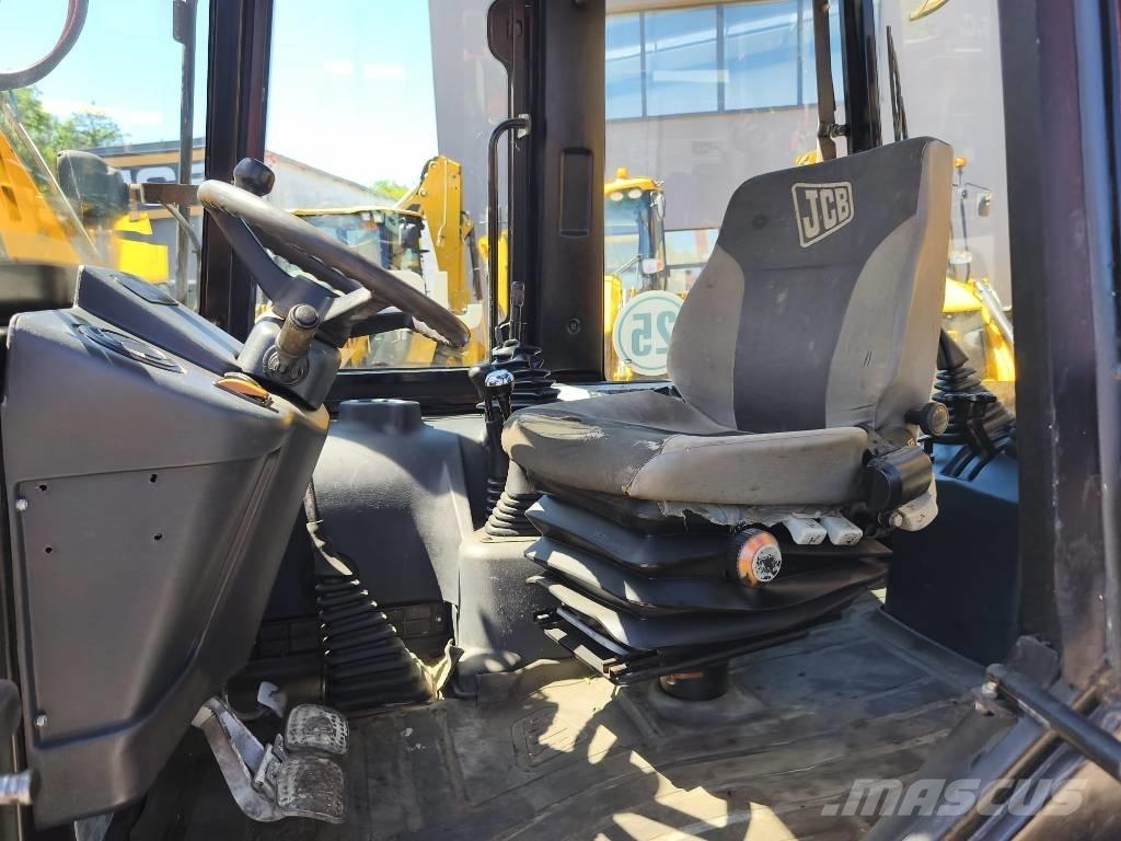 JCB 2 CX 反铲装载机