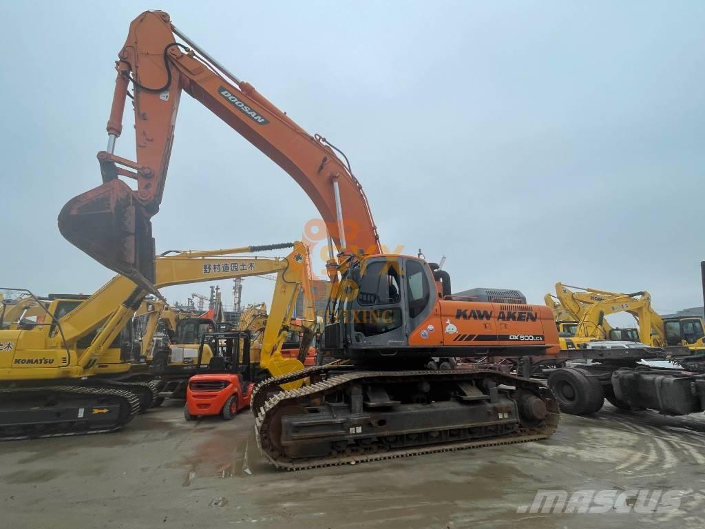 Doosan DX500 LCA 履带挖掘机