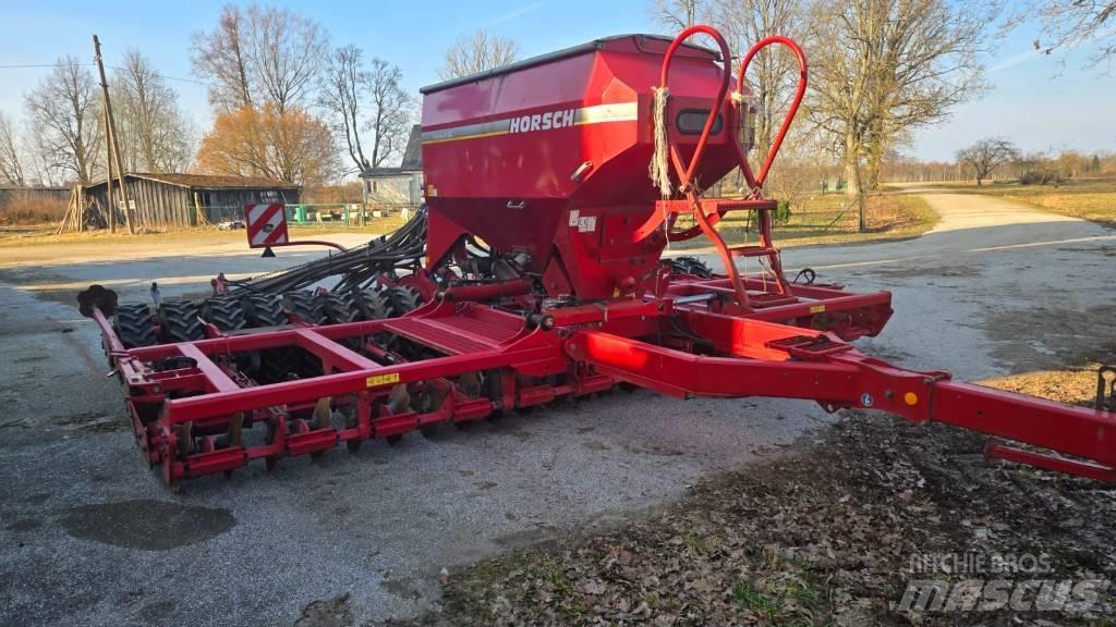 Horsch Pronto 6 DC 条播机