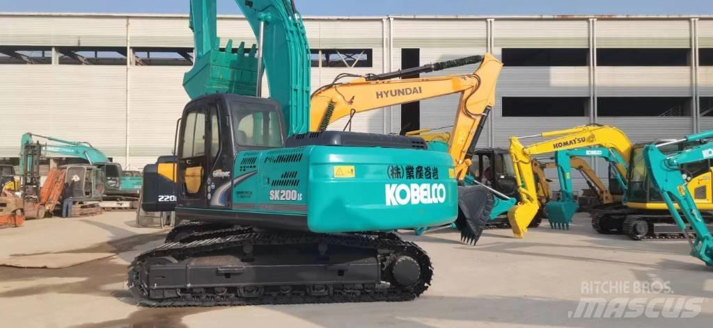 Kobelco SK 200 履带挖掘机