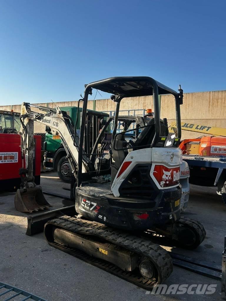 Bobcat E 27z 小型挖掘机