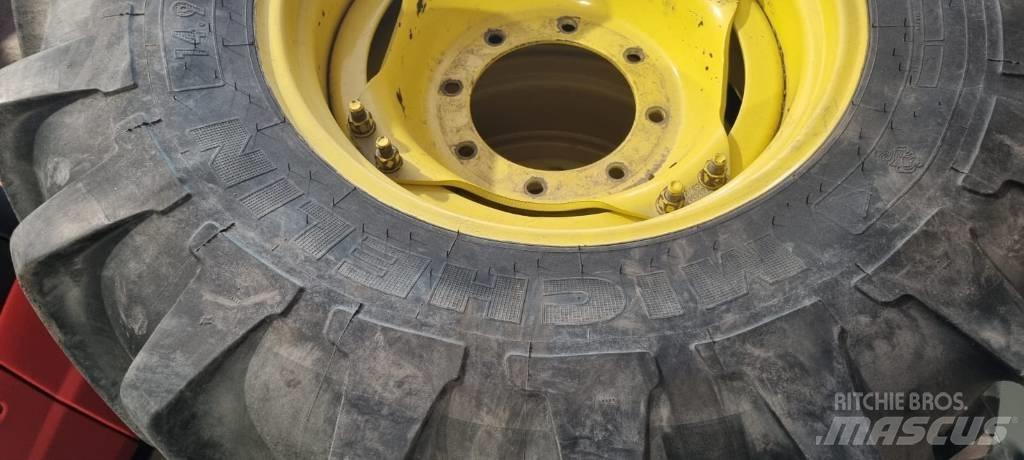 Michelin 14.9R24 轮胎、车轮、轮圈