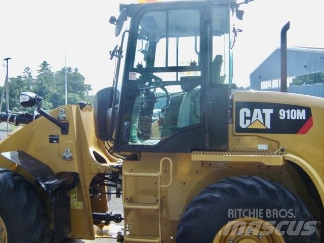 CAT 910 M 轮式装载机
