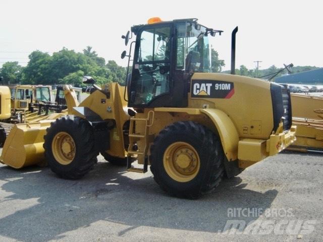 CAT 910 M 轮式装载机