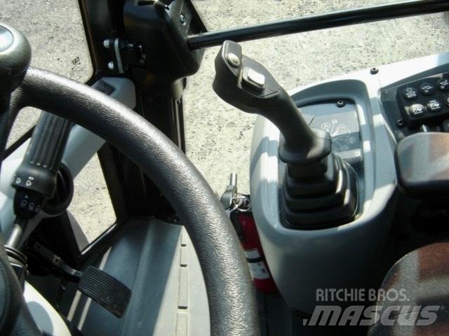 CAT 910 M 轮式装载机
