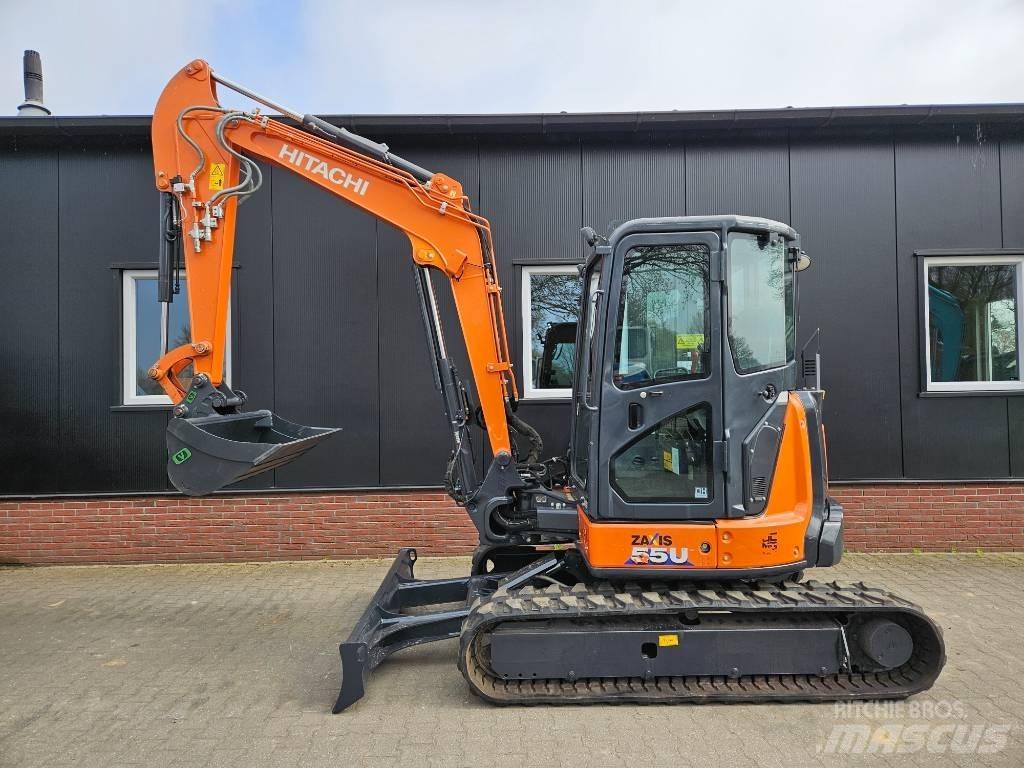 Hitachi ZX 55 U-5 小型挖掘机