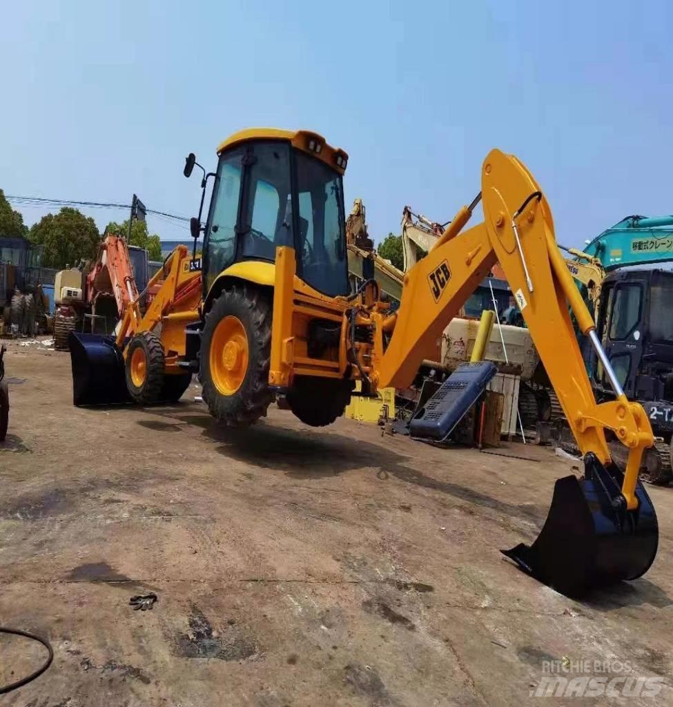 JCB 3 CX 反铲装载机