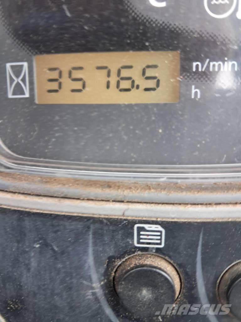 Kubota U27-4 GL HI 小型挖掘机