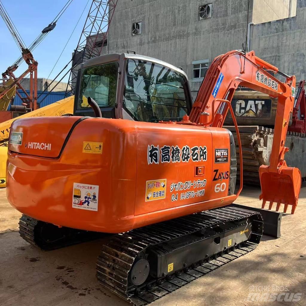 Hitachi ZX 60 小型挖掘机