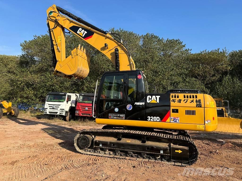 CAT 320 D L 履带挖掘机