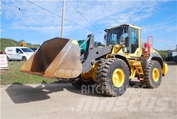 Volvo L 110 H 轮式装载机