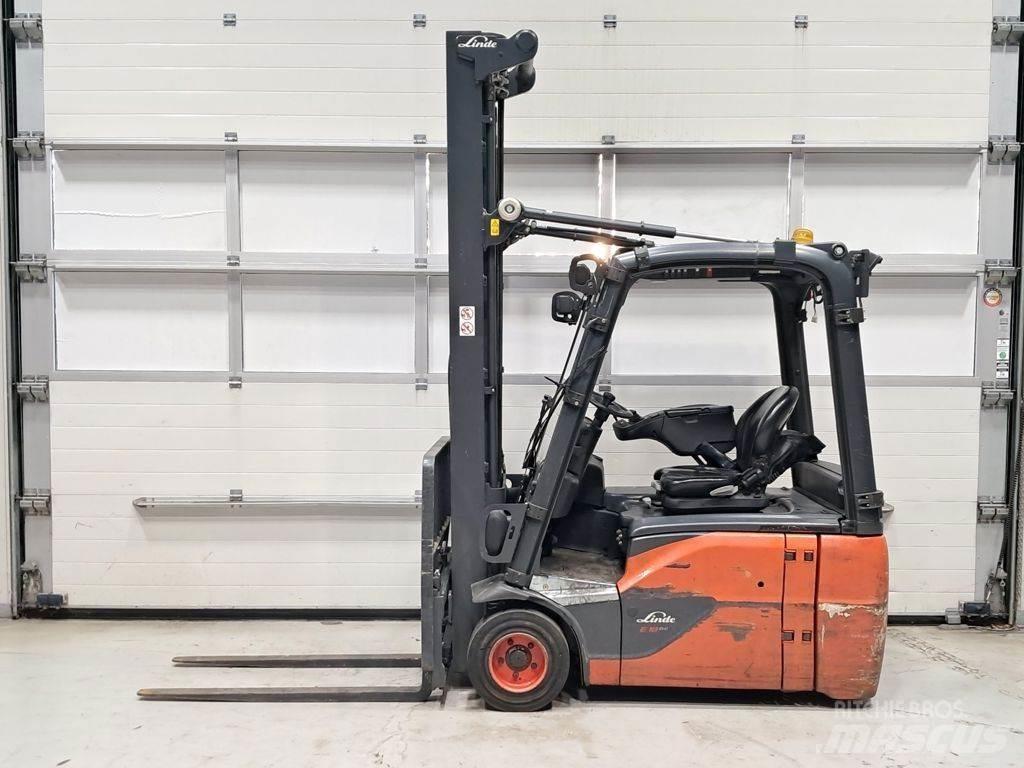 Linde E18-02 电动叉车