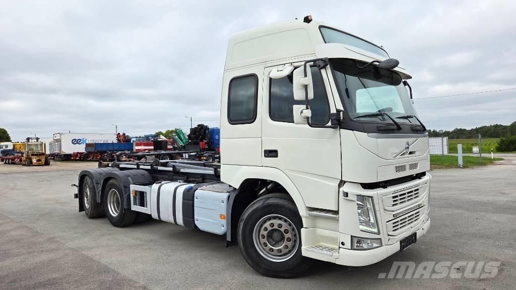 Volvo FM460 6X2*4 工程吊钩车