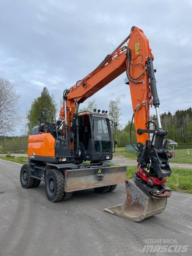 Doosan DX 165 W 轮式挖掘机