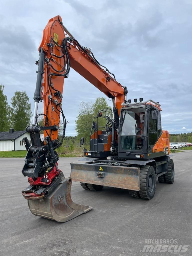 Doosan DX 165 W 轮式挖掘机