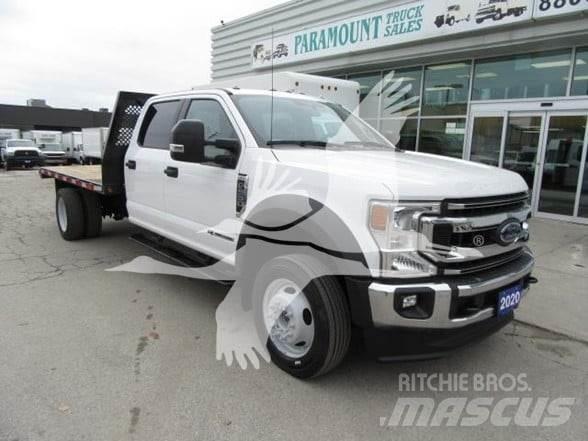 Ford F550 平板栏板货车