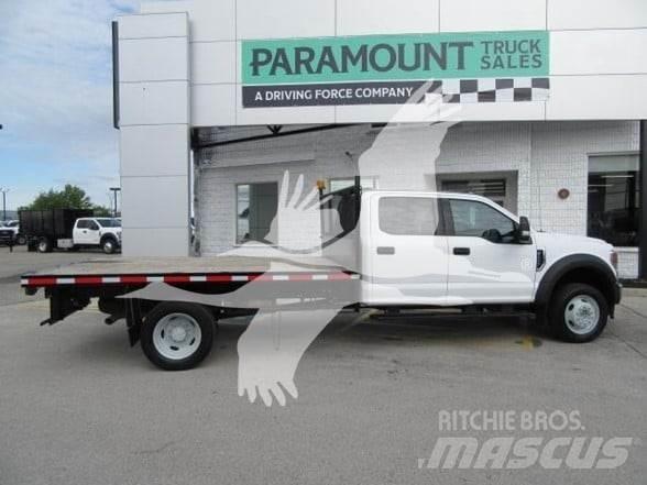 Ford F550 平板栏板货车