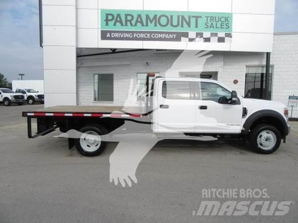 Ford F550 平板栏板货车