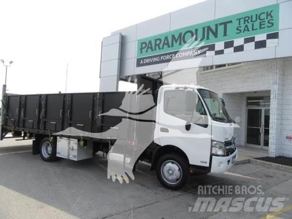 Hino 195 平板栏板货车