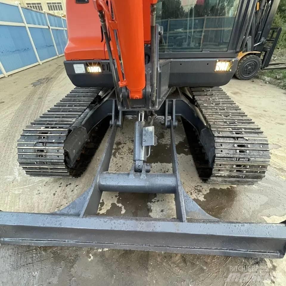 Doosan DX 60 小型挖掘机