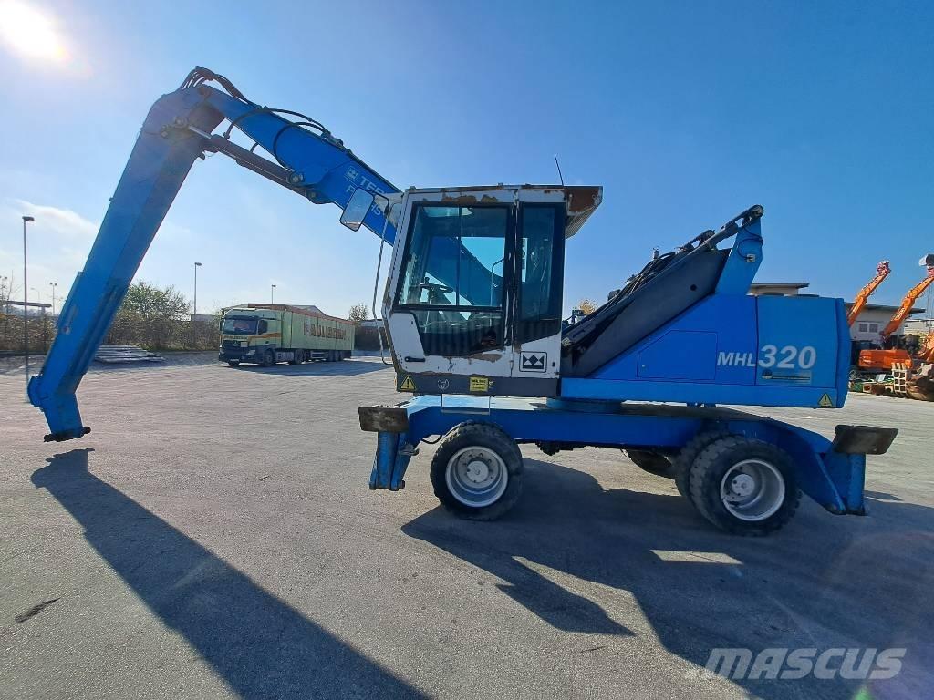 Fuchs MHL 320 D 工业挖掘机
