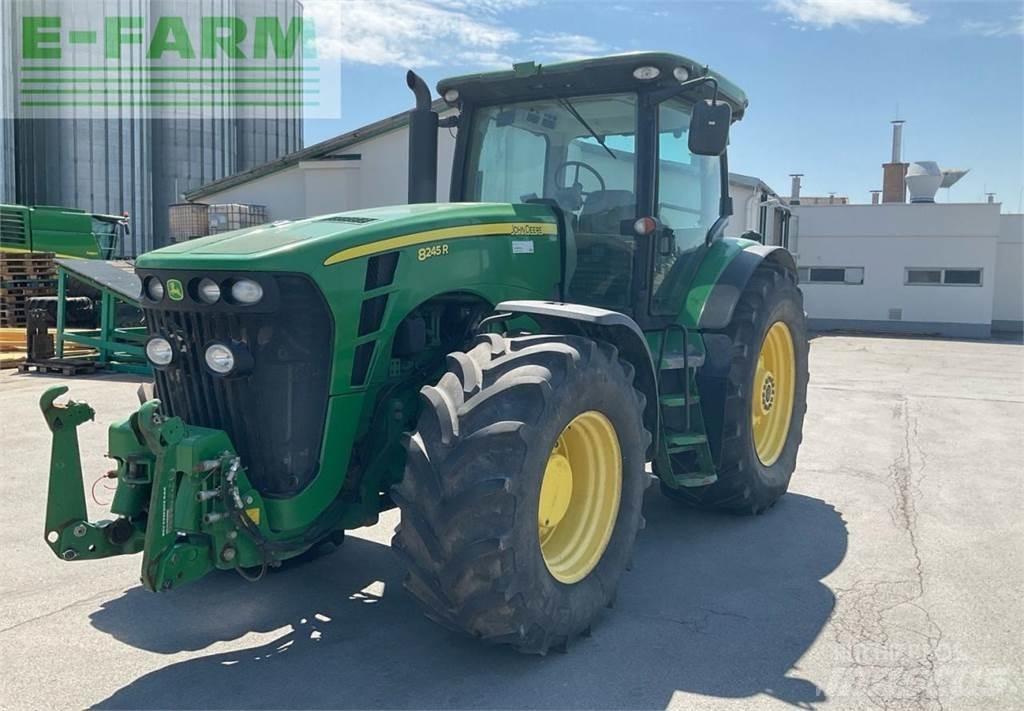 John Deere 8245R 拖拉机/农用车