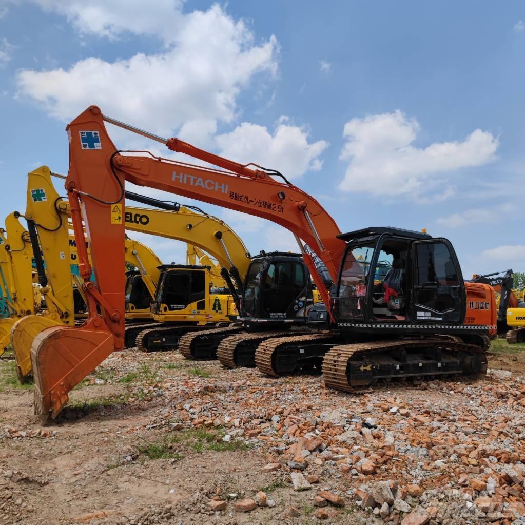 Hitachi ZX 200 履带挖掘机