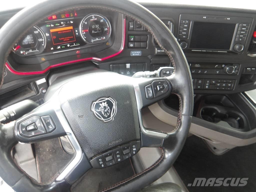 Scania R580 6x2 工程吊钩车