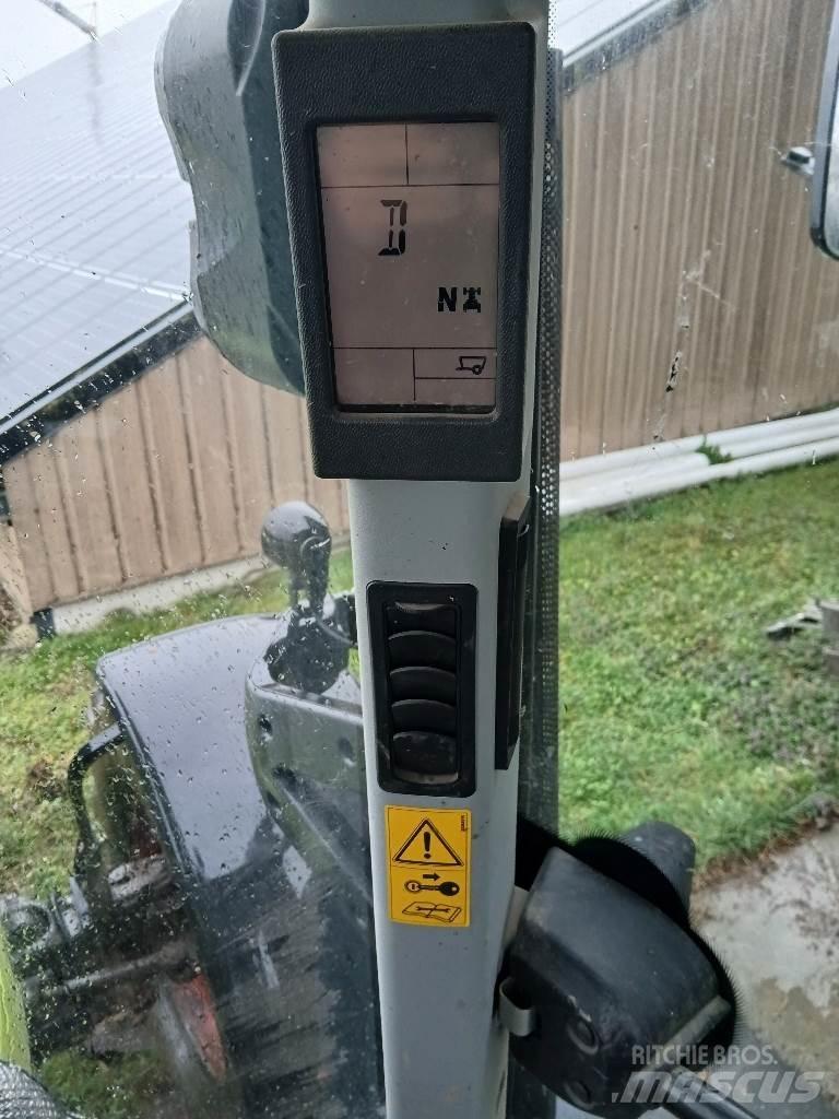 CLAAS ARION 630 拖拉机/农用车