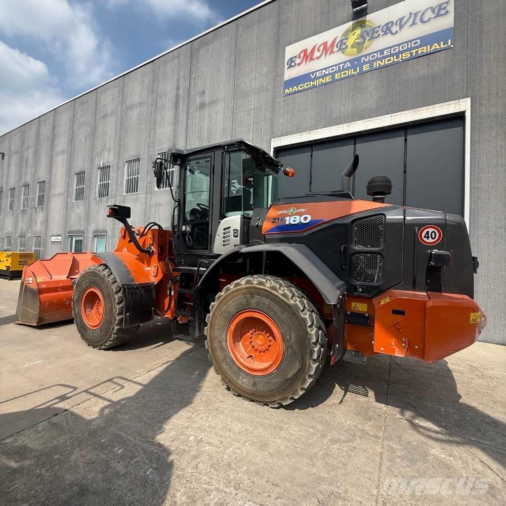 Hitachi ZW180-6 轮式装载机