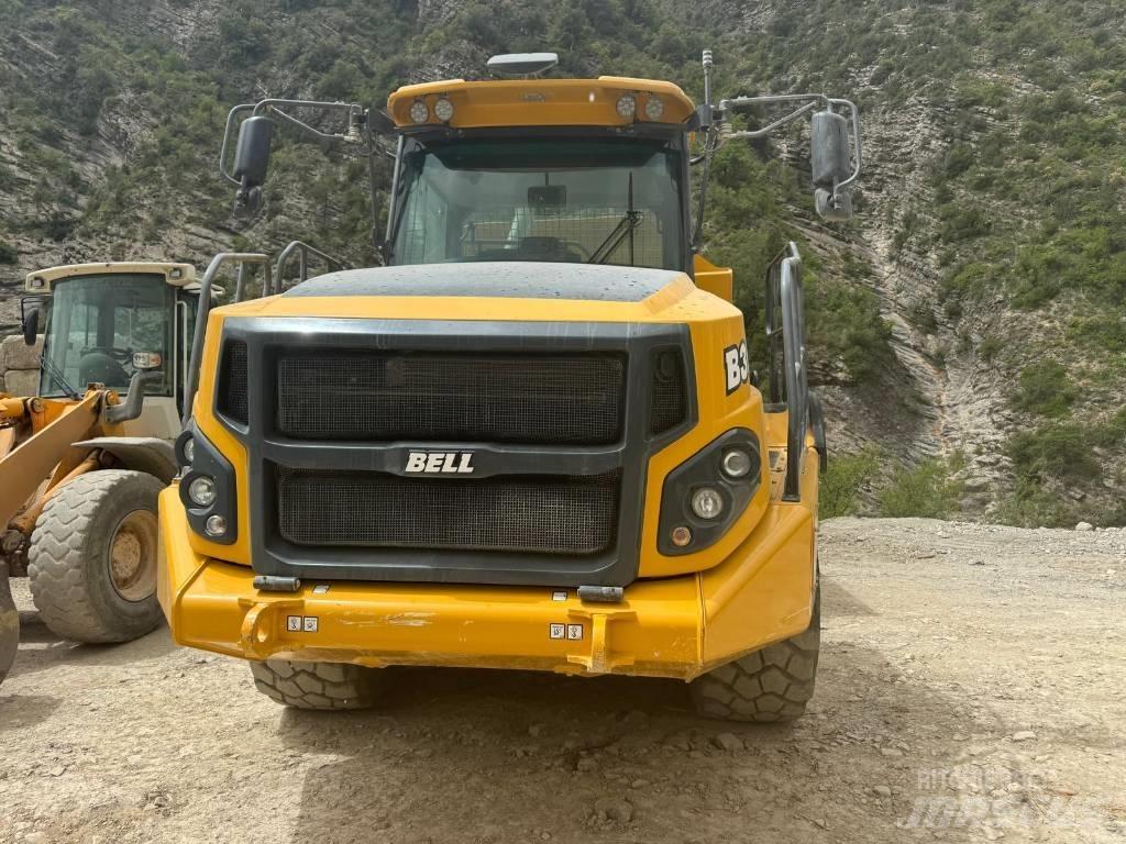 Bell B 30 E 铰接式自卸车