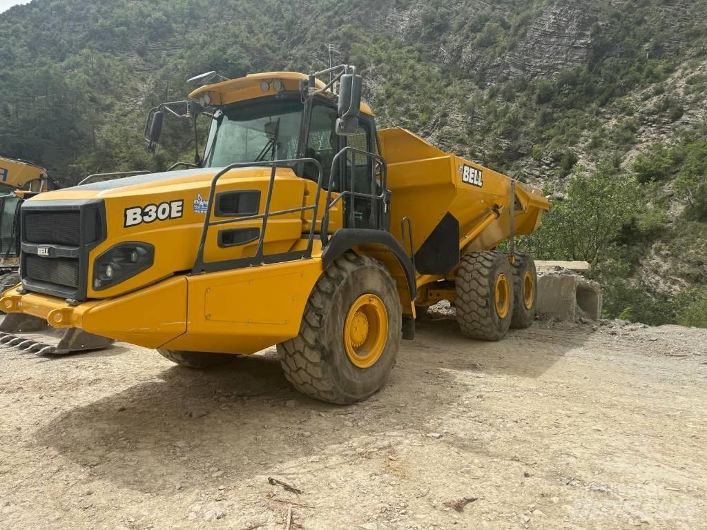Bell B 30 E 铰接式自卸车