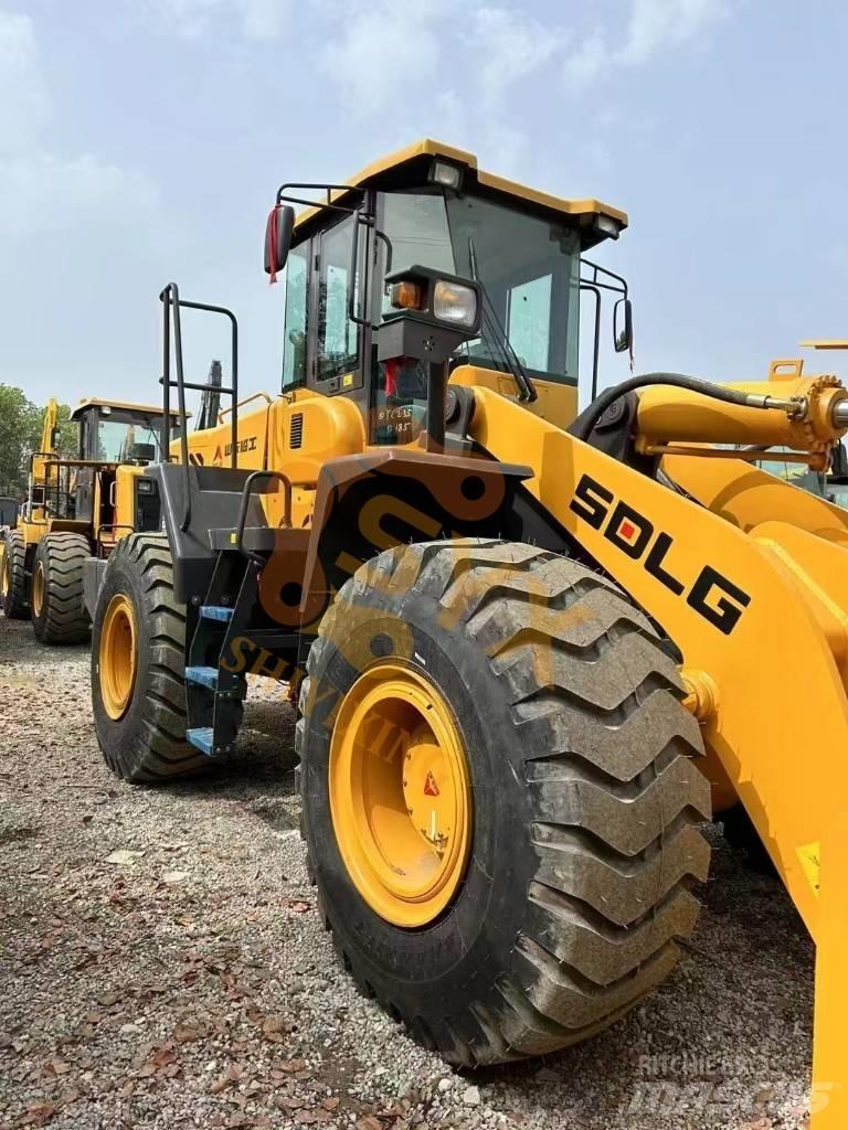 SDLG 956L 轮式装载机
