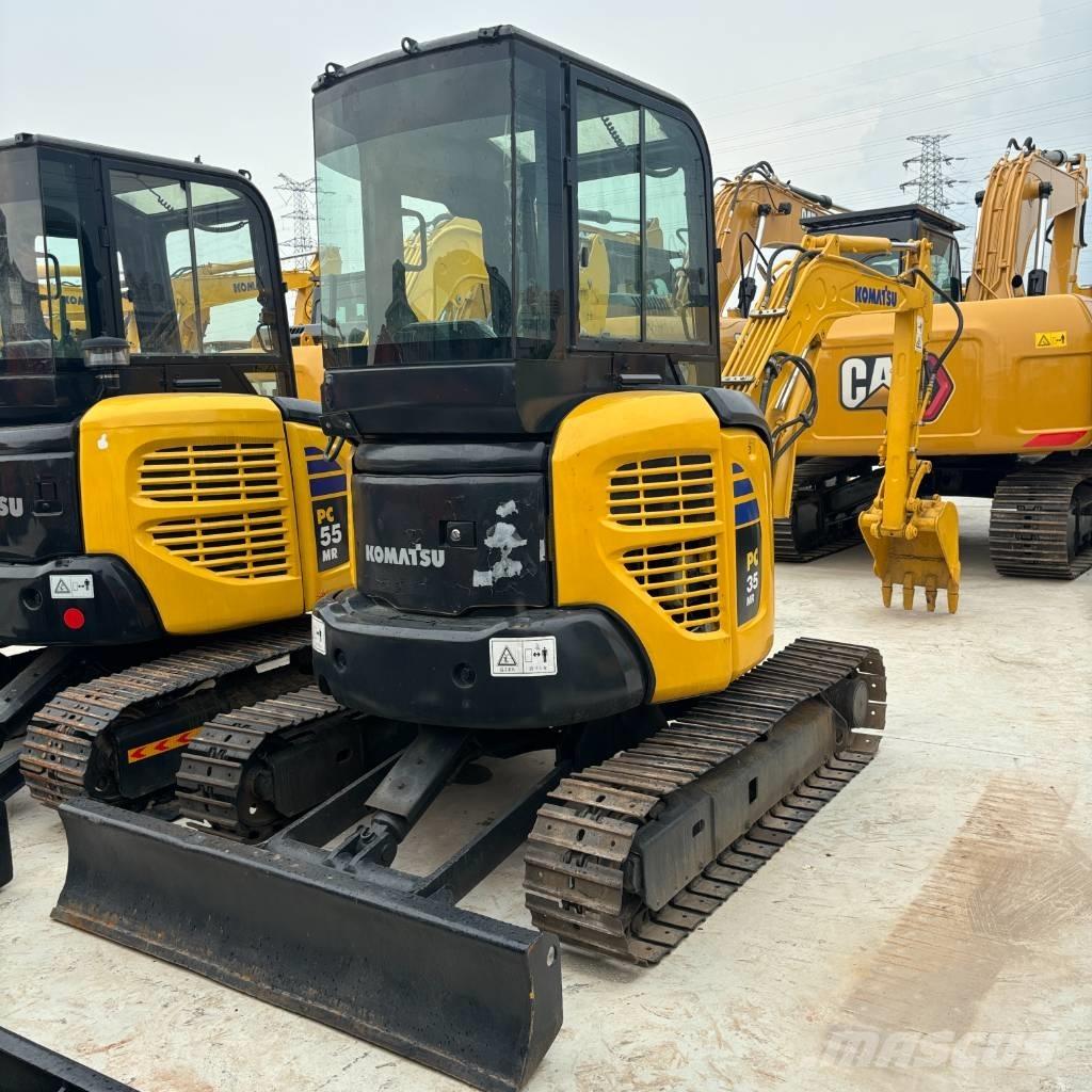 Komatsu PC 35 MR 小型挖掘机