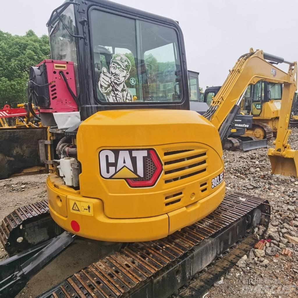 CAT 303.5 E CR 小型挖掘机
