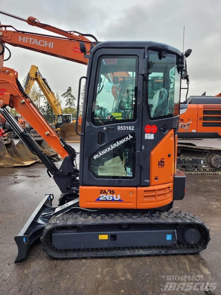 Hitachi ZX 26 U-6 小型挖掘机
