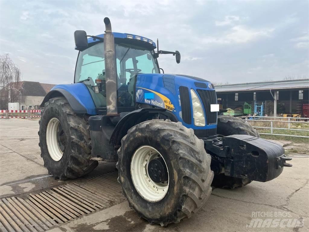 New Holland T8040 拖拉机/农用车