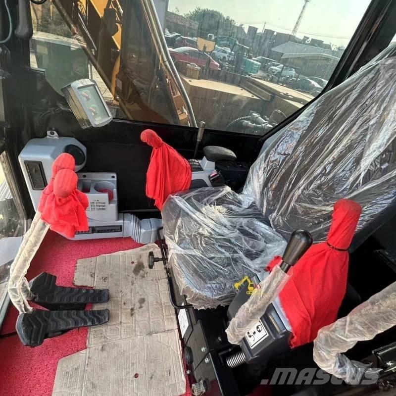 CAT 307E2 履带挖掘机
