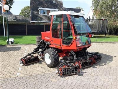 Toro 6700-D 骑乘式割草机