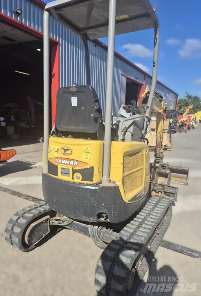 Yanmar Vio 17 U 小型挖掘机